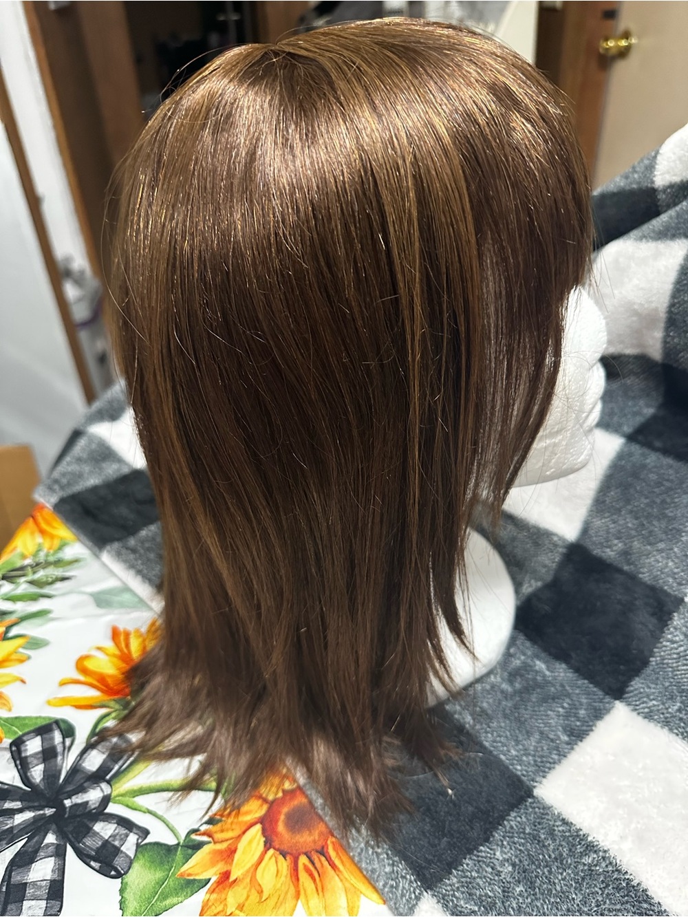 Brown Women’s Straight Synthetic Wig - Classic Style